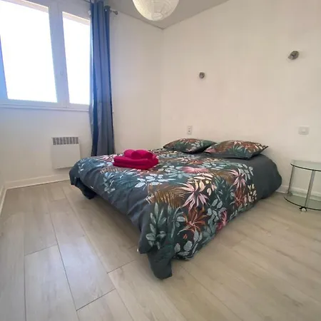 Le 35 Liberte-spacieux Avec Balcon Et Local Velos-centre Commercial Polygone Апартаменты *